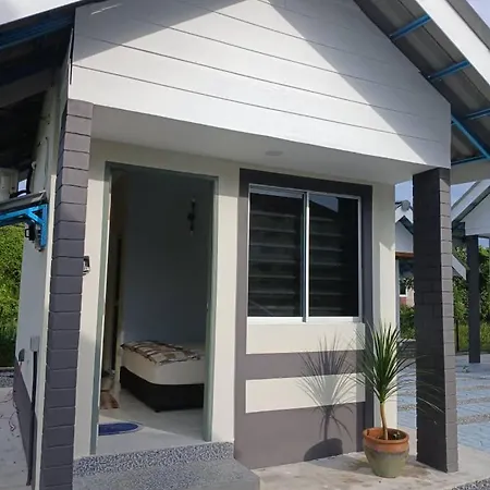 Rest Roomstay Tanah Merah  Exterior photo