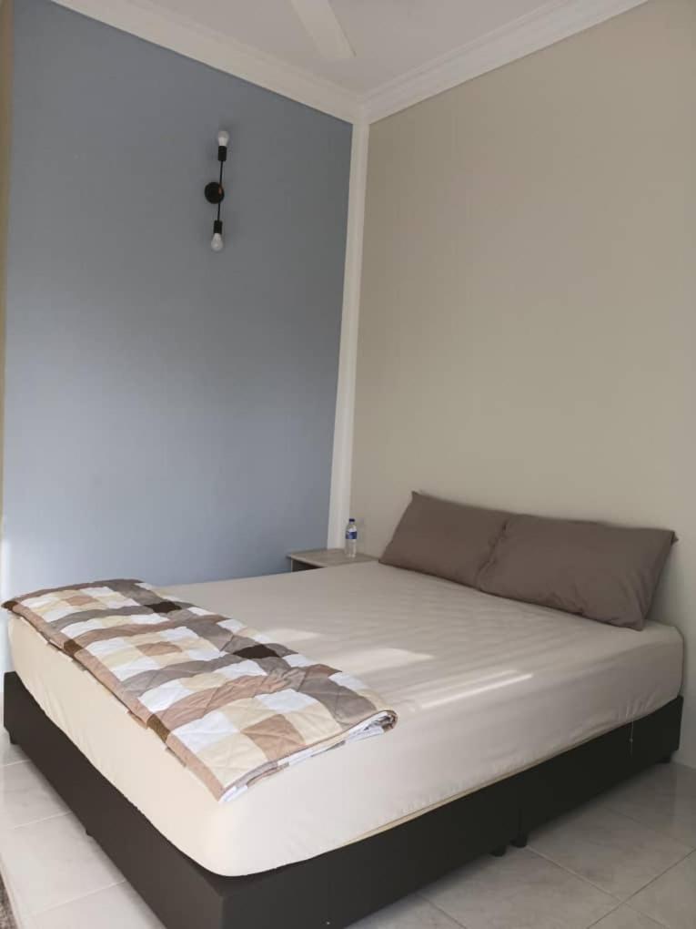 Rest Roomstay Apartment Tanah Merah (Kelantan)